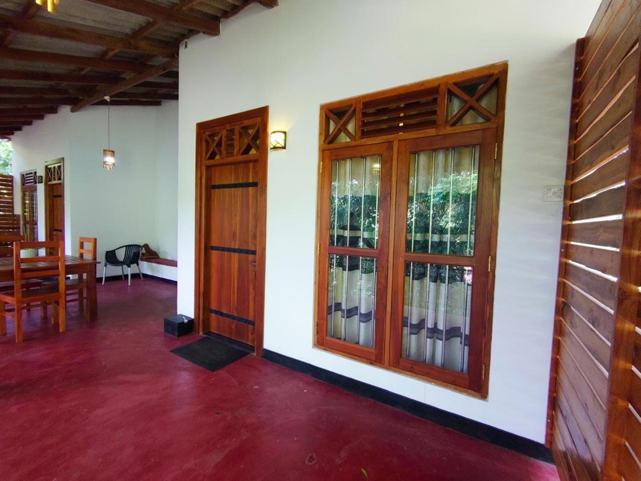 Wild Heaven Udawalawe Hotel Ngoại thất bức ảnh