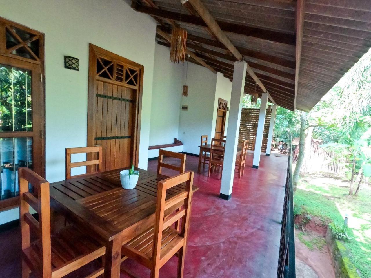 Wild Heaven Udawalawe Hotel Ngoại thất bức ảnh
