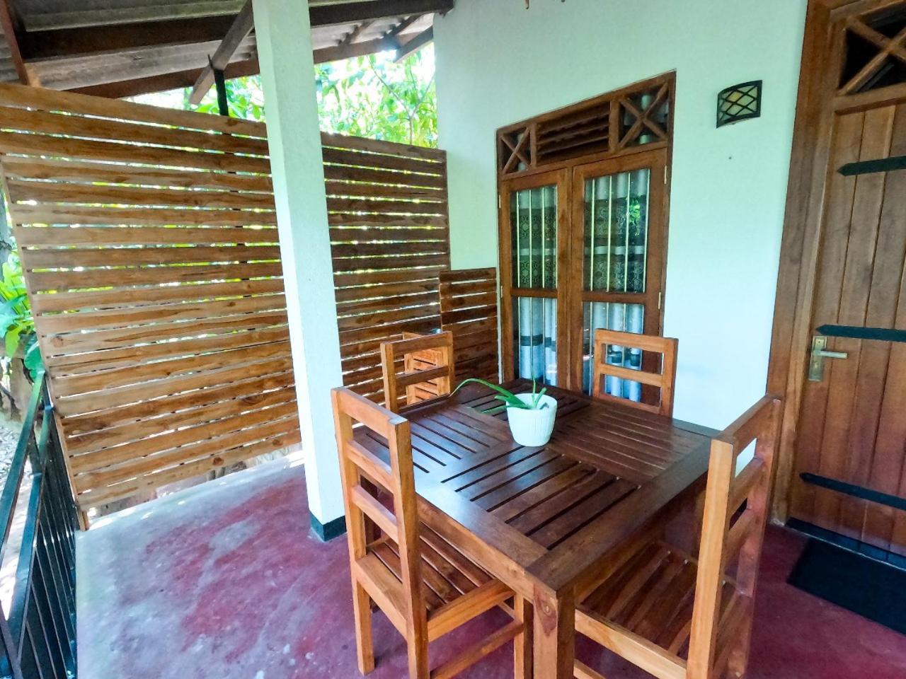 Wild Heaven Udawalawe Hotel Ngoại thất bức ảnh