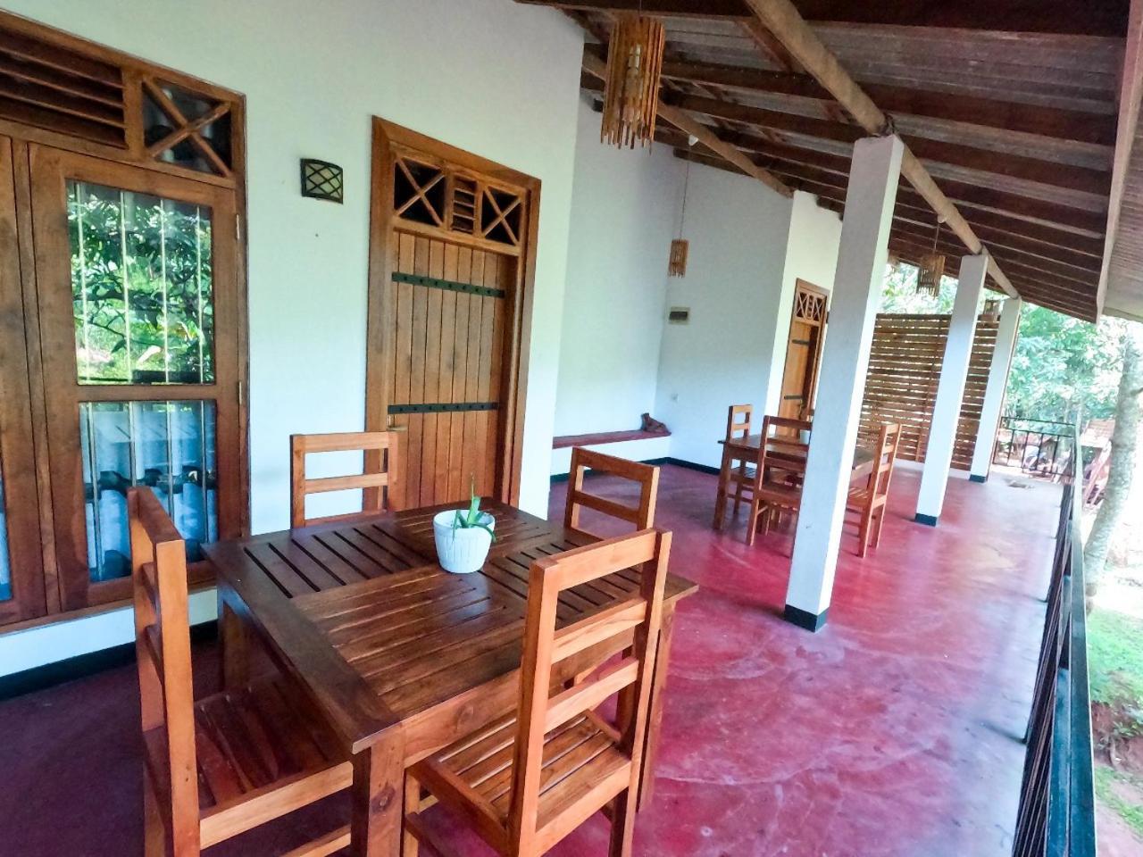 Wild Heaven Udawalawe Hotel Ngoại thất bức ảnh