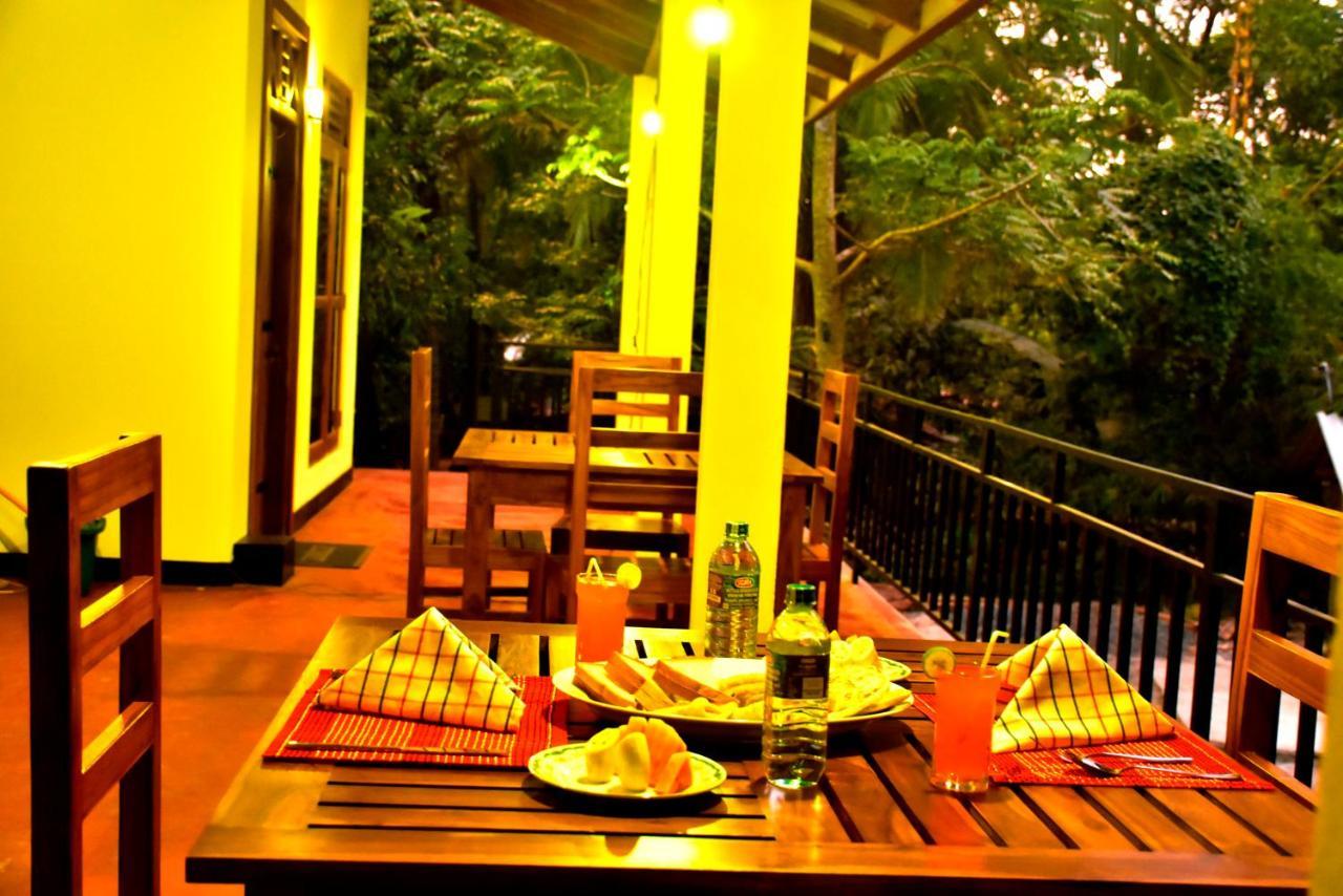 Wild Heaven Udawalawe Hotel Ngoại thất bức ảnh