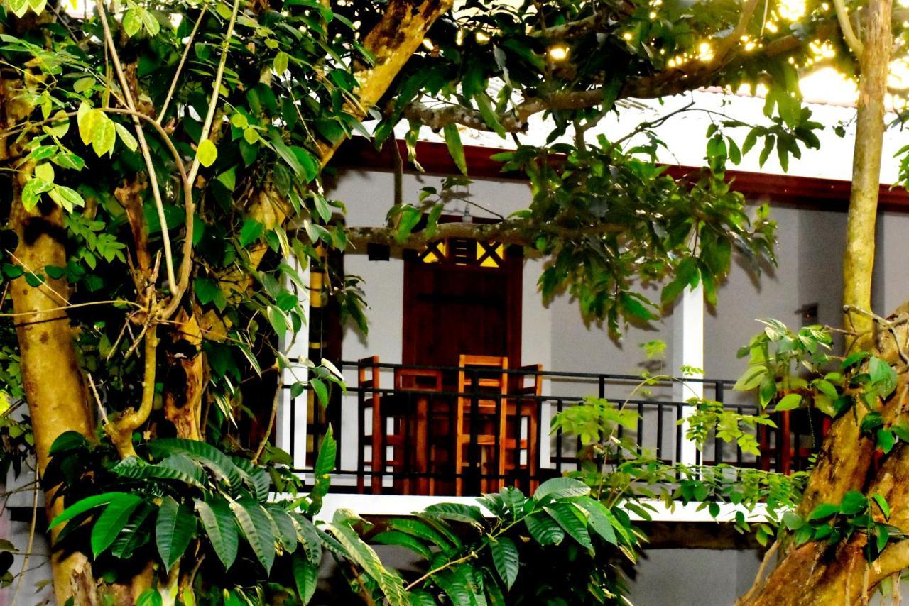 Wild Heaven Udawalawe Hotel Ngoại thất bức ảnh